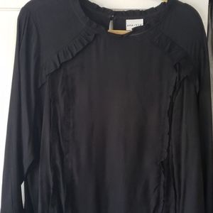 Ava & Viv black bell sleeve top